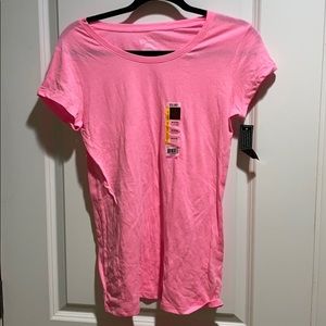 Hot pink T